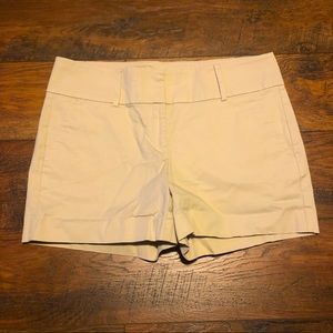 Ann Taylor Khaki Shorts Signature 6 Pockets